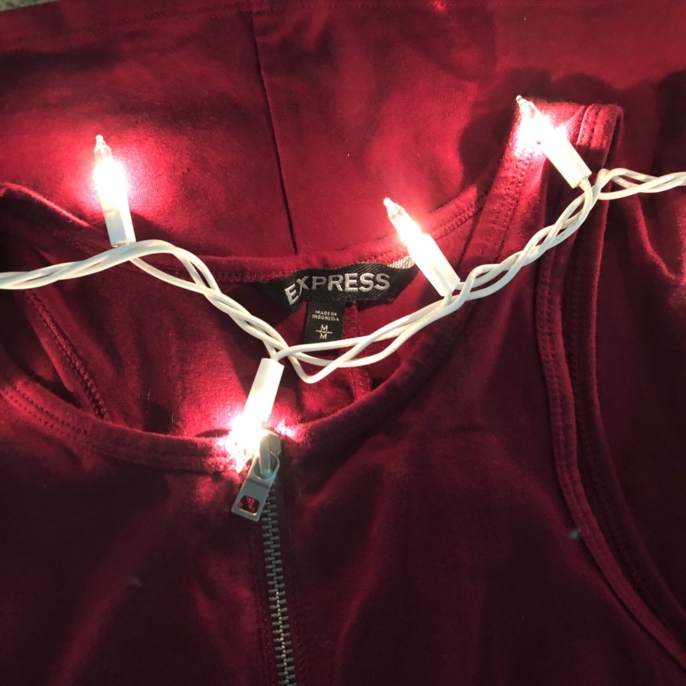 (Little) burgundy dress